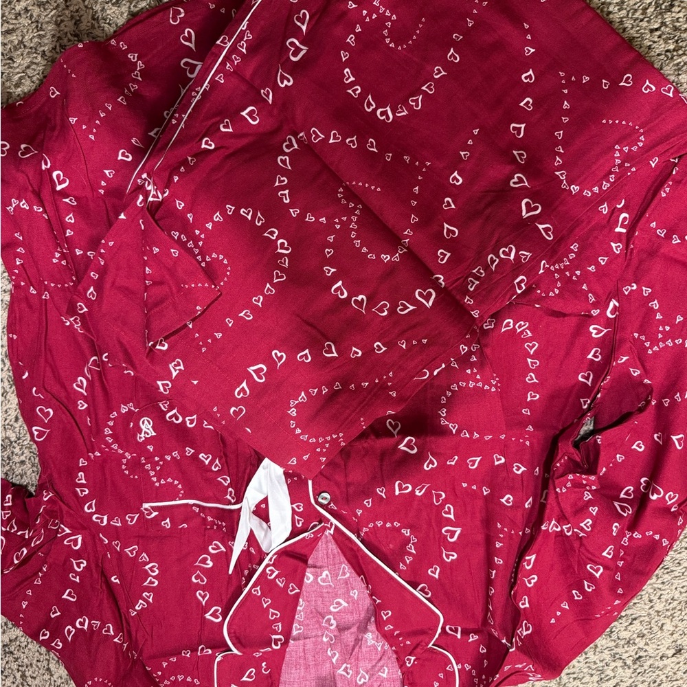 Red Heart Pattern Pajama Set